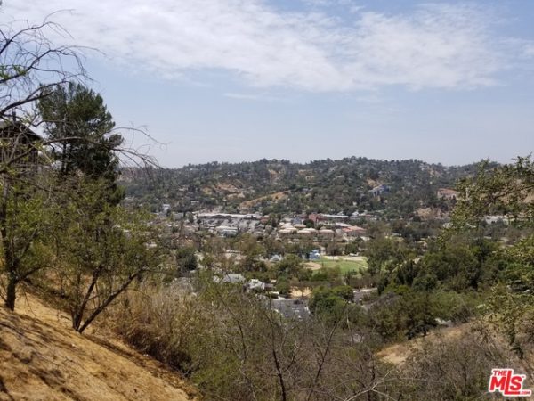 Panoramic Views From Evadale Dr